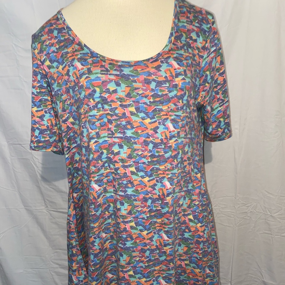Like New Perfect T Lularoe